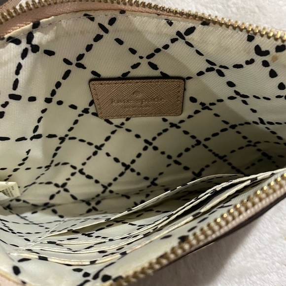 Kate Spade wristlet - Picture 3 of 3